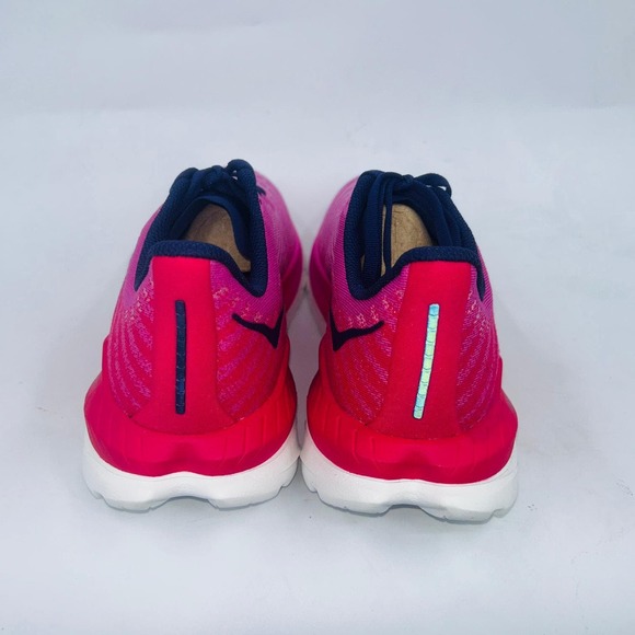 HOKA WOMEN'S CLIFTON 9 RASPBERRY/STRAWBERRY ATHLETIC TRAINING SNEAKERS SIZE 8.5B - Picture 3 of 5